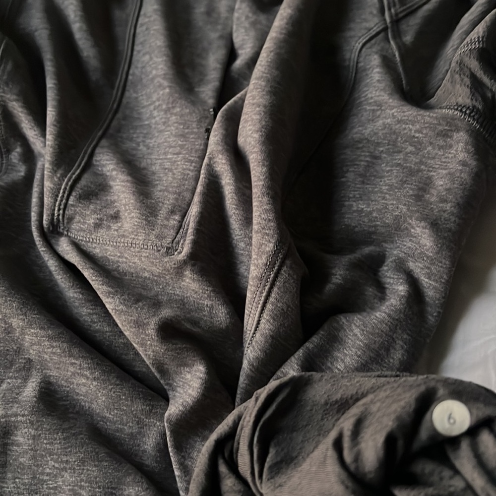 Lululemon Pullover - Picture 6 of 9